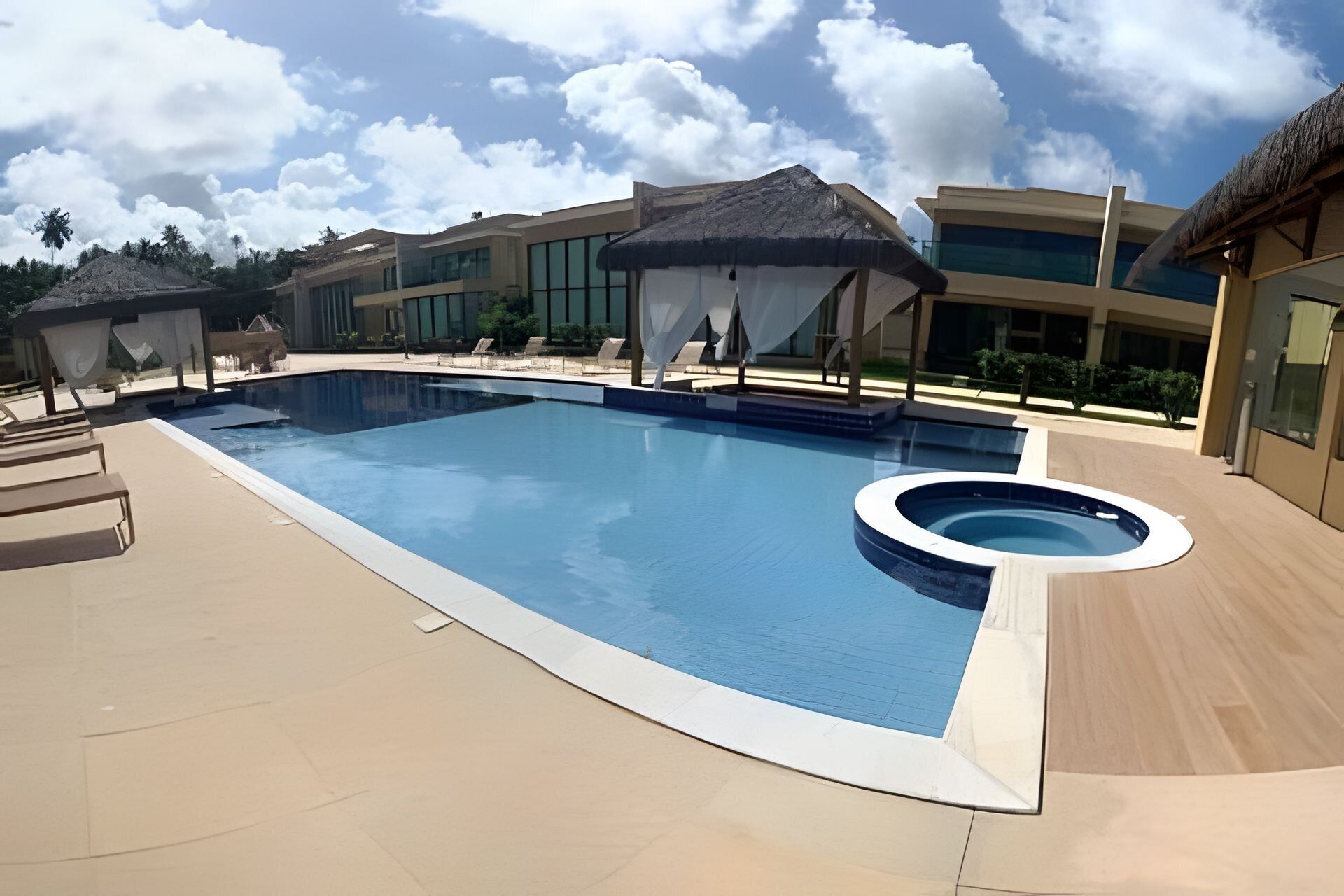 Chalet Basic | Piscina