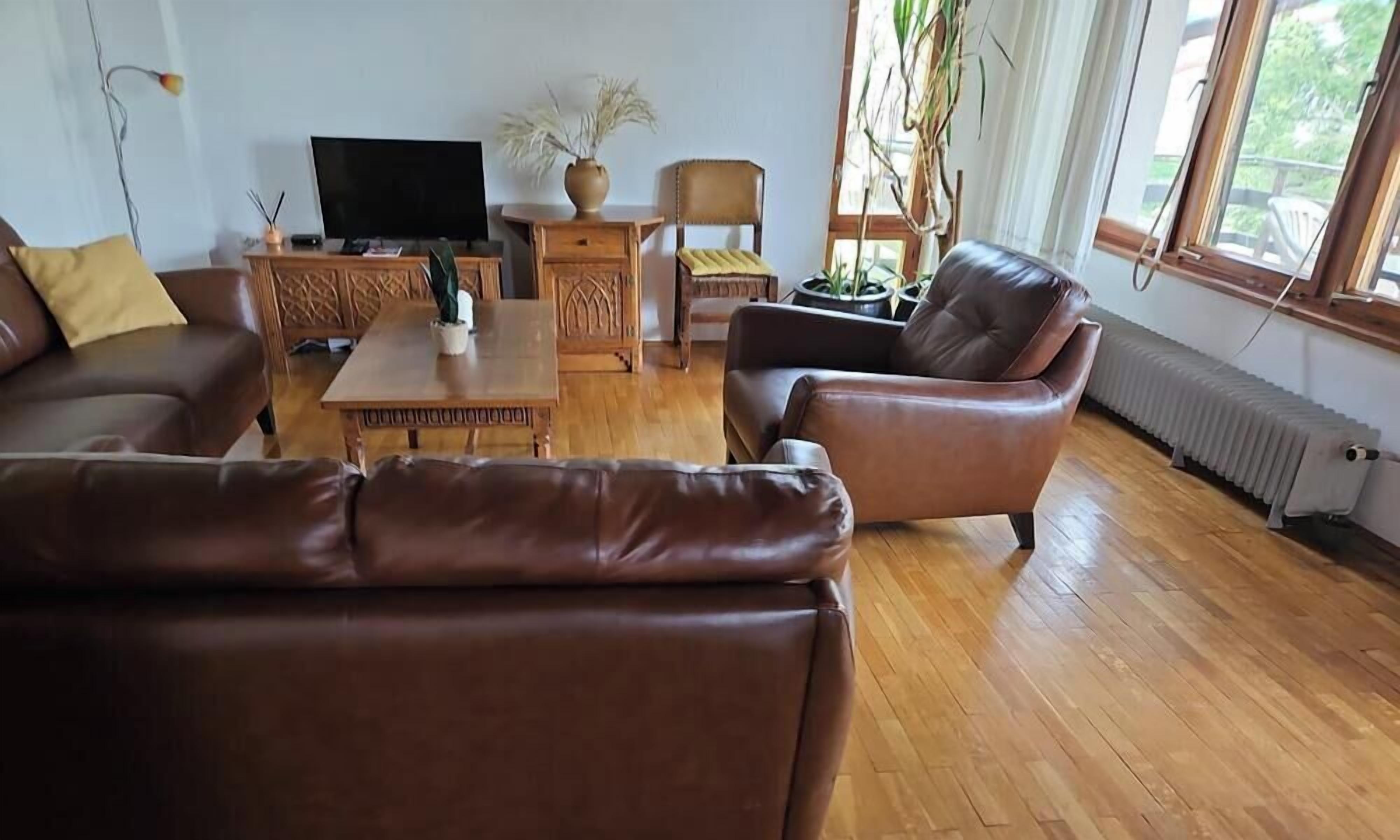 Sunny Park Family Home With Largest Private Yard & Big Balcony Free Wifi & Bikes - Velenje