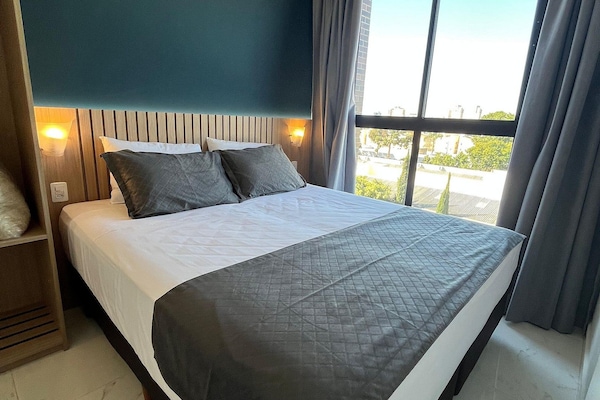In-room safe, laptop workspace, iron/ironing board, WiFi (free)