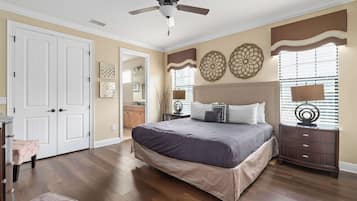 Desk, iron/ironing board, WiFi, bed sheets