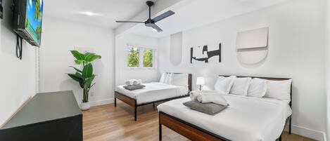 6 Schlafzimmer, Schreibtisch, Bügeleisen/Bügelbrett, Internetzugang