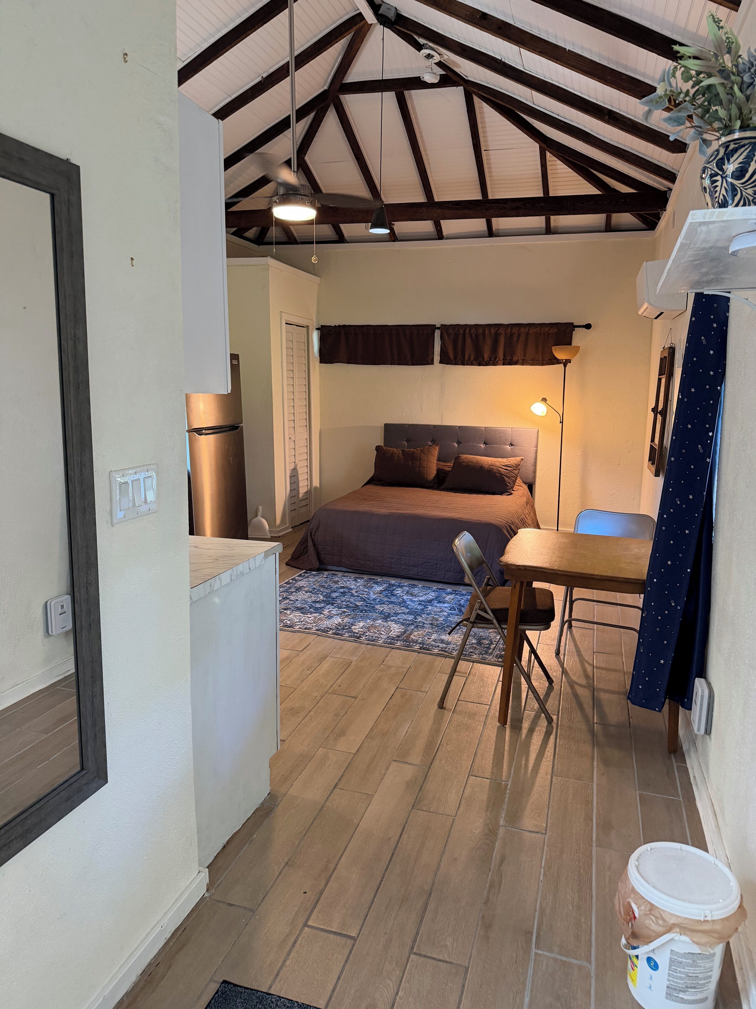 1 habitación, wifi y ropa de cama 