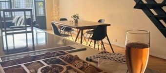 Stylish New York-Style Loft in Parnell Spacious Auckland Escape with parking.