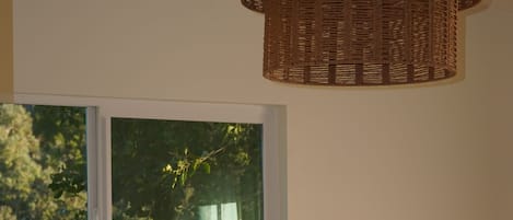 4 makuuhuonetta, silitysrauta/-lauta, Wi-Fi, vuodevaatteet