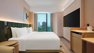 Room, 1 King Bed, Bay View (Pavilion View) | Free WiFi