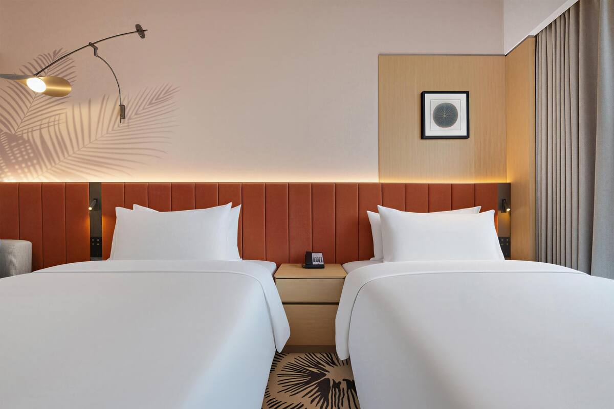 Deluxe Room, 2 Single Beds, Bay View | Free WiFi