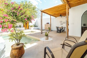 Outdoor dining - Las Guapas : 2 Private Villas with Private Pool, up to 8 Persons : Tamarindo (Tamarindo)
