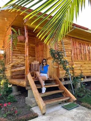 Bungalow Cao cấp, ban công, quang cảnh thành phố | Ngoại thất