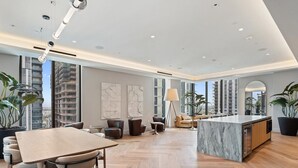 Interior - 501 First 2001 Ocean View Corner Two Bedroom (Miami)