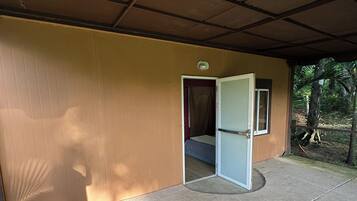 Basic Room | Terrace/patio