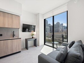 Smart TV - 501 First #1103 Miami Horizon Signature Stay (Miami)