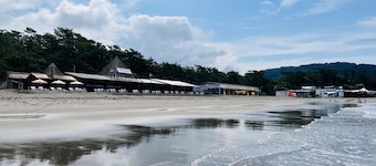Geräumige Villa in Hayama, 10 Gehminuten zum Strand, BBQ auf der Dachterrasse!