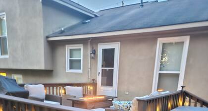 River City Retreat •Hot Tub •Game Room• Sleeps 8 Near Fort Benning