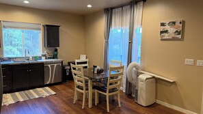 Coffee/tea maker, fridge, microwave, oven - The Little Cabin That Could- Tucked in the Woods (Show Low)