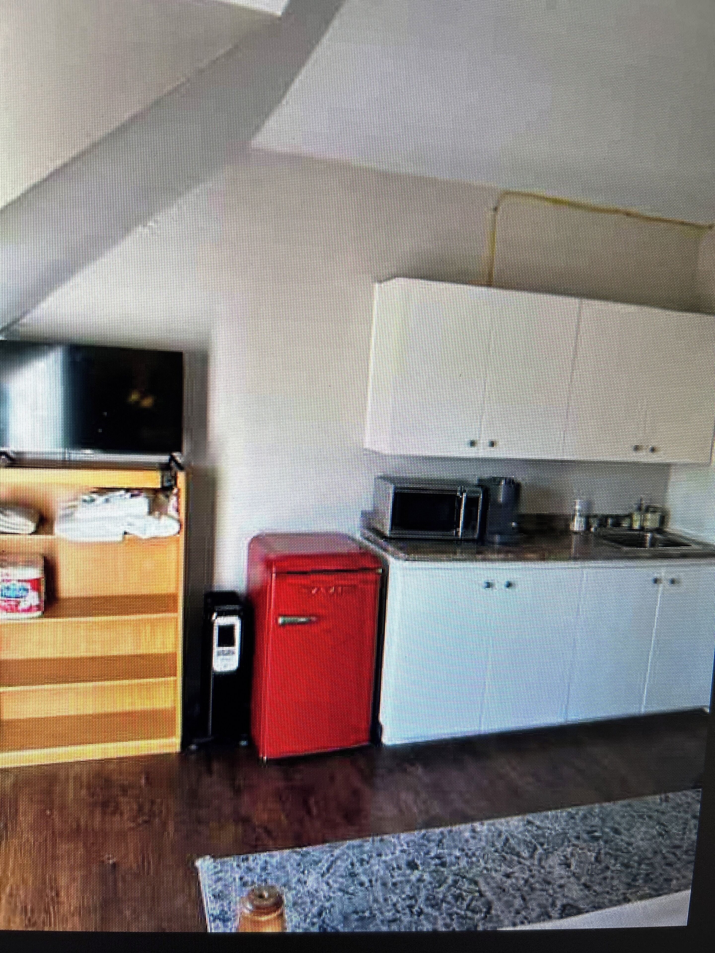 Private kitchen. Linden Leaf Gasthaus Inn Apartment Pet friendly Country walks, just off hwy 416