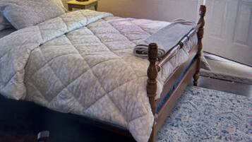 1 bedroom, WiFi, bed sheets