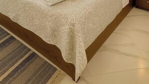 Ảnh chưa phân loại, 2 trong số 49 ảnh, nút