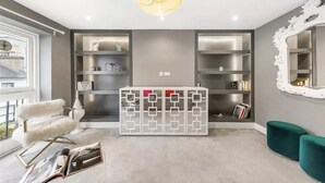 Ảnh chưa phân loại, 4 trong số 30 ảnh, nút