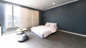 Twin Room, City View - Gamdong Hotel (Busan)