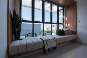 Villa | Living area | 43-inch Smart TV with digital channels - Sky Beach Villa by Betterplace (Canggu)