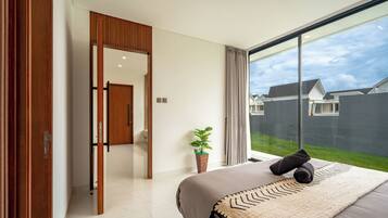 Villa | Ropa de cama de alta calidad y tabla de planchar con plancha