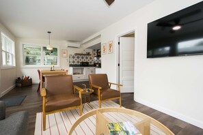 House | 3 bilik tidur, Internet 
