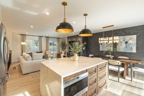 Designer Centennial Home with 2 Living Rooms and Grill