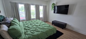 3 Schlafzimmer, Bügeleisen/Bügelbrett, WLAN, Bettwäsche