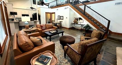 Southlake Guest House with Refined Texas Charm -- Perfect for World Cup Matches