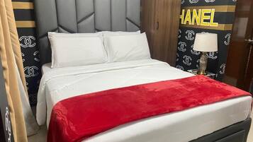 Deluxe Double Room | Desk, laptop workspace, free WiFi