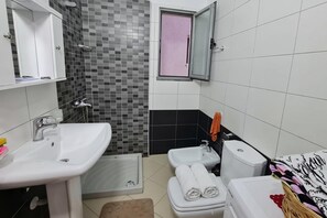 Bathroom - Seascape Apartment Inside View, Vlore, Albania (Vlore)