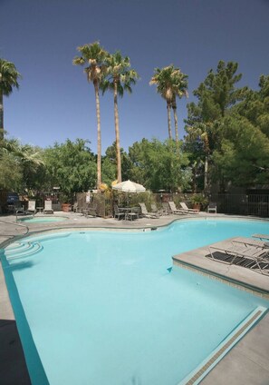 Pool - SEMA Show Oasis: 2BR Condo <10 Mins to Convention Center! (Las Vegas)