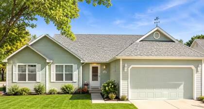 Sage Pasture Retreat - Family Retreat - Sleeps 12 - Near Royal Gorge & Downtown