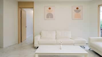 Camera Basic, 2 camere da letto (Capella 1F (Condo-Style Family Room)) | 1 camera, Wi-Fi gratuito