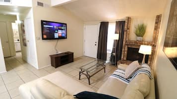 TV, fireplace