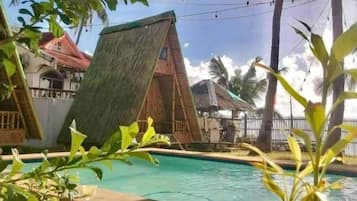 Kamar Double Klasik, balkon, pemandangan kolam renang | Wi-Fi gratis