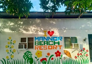 Exterior - Mannor Beach Resort by Hiverooms (Carmen)