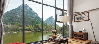 Guilin Heshe Lakeside Resort