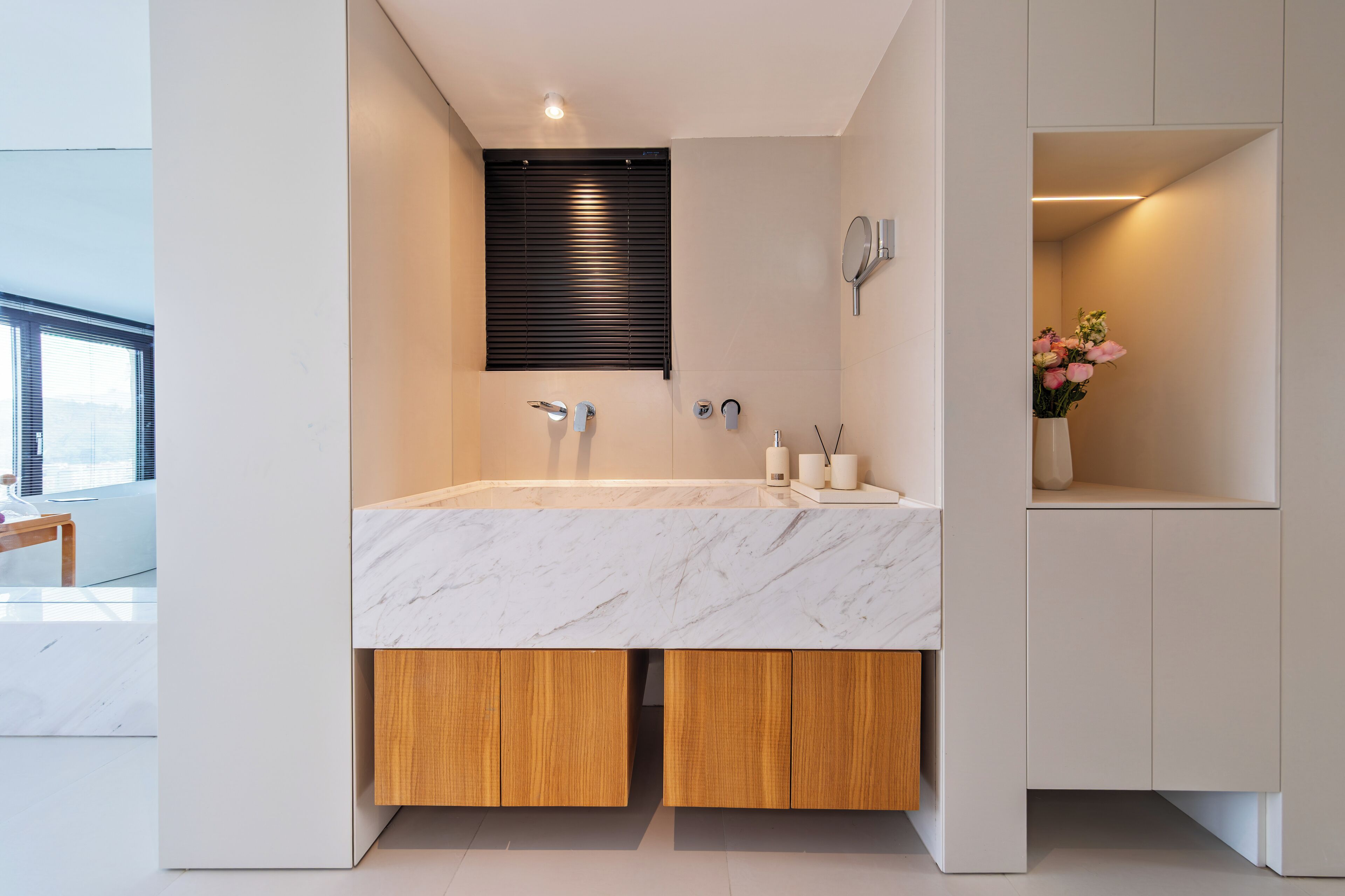 Duplex Superior - utsikt mot floden | Badrum | Tofflor