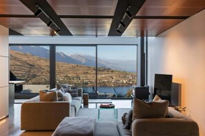 Living area - Stone Ridge: Modern House with Lake Views (Queenstown)