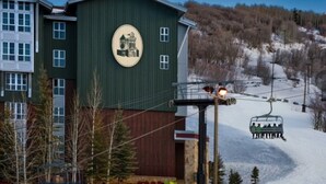 Luokittelematon kuva, 2 kautta 8, painike