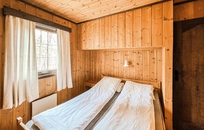 2 bedrooms, free WiFi - Awesome home in Vinstra with sauna (Vinstra)