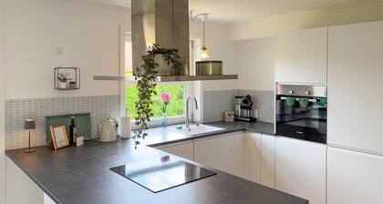 3 bedroom stunning home in Tarm