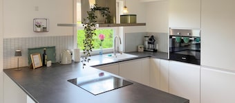 3 bedroom stunning home in Tarm