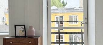 LÄGENHET i Frederiksberg med 3 sovrum som kan rymma 6