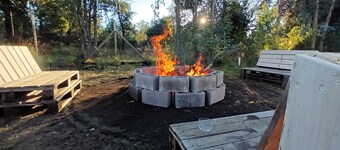 Whole lodge: cabin in Los Angeles, Chile 7 guests 3 bedrooms