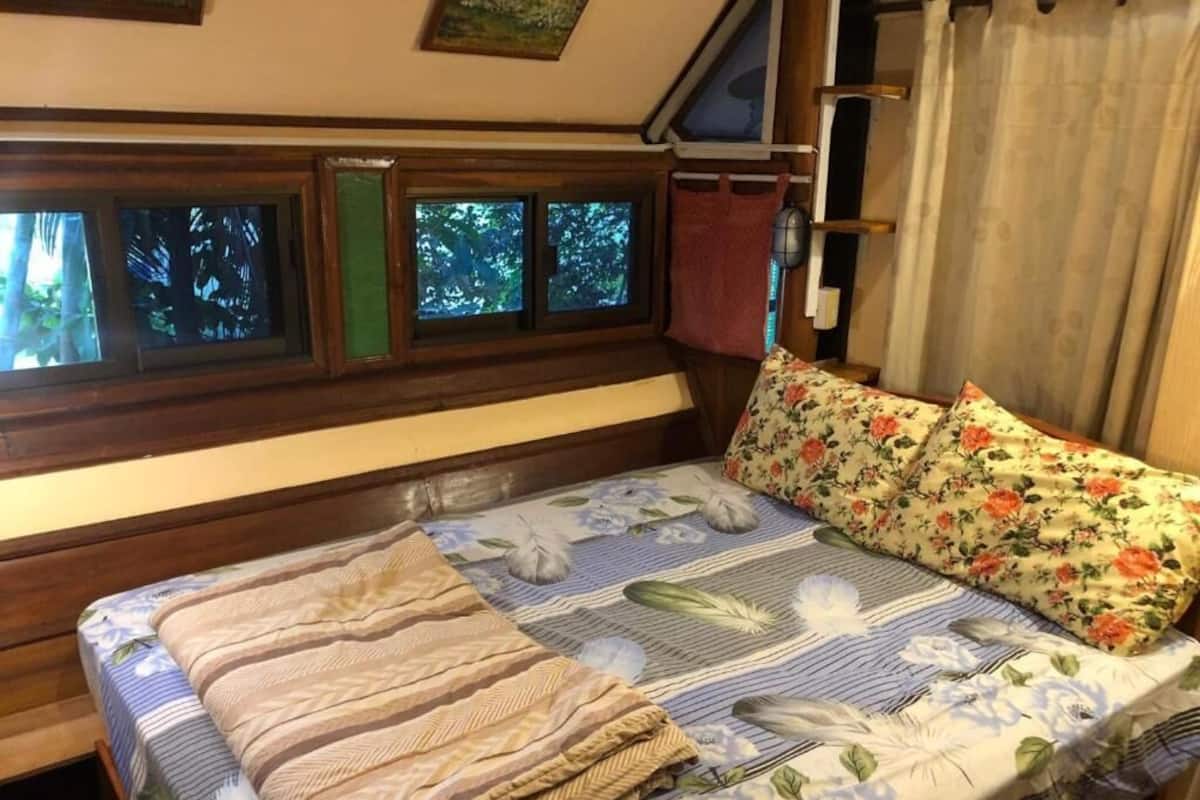 In-room safe, free WiFi