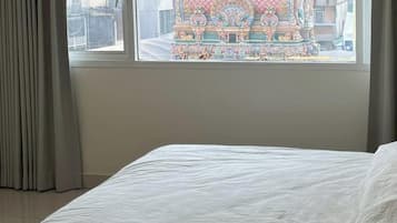Studio, 1 très grand lit et 1 canapé-lit, non-fumeurs, vue ville | Bureau, espace de travail pour ordinateur portable, Wi-Fi gratuit
