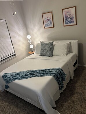 Room - Paradise,2 min to Toyota music Factory,12 min to AT&T stadium,9 min to DFW Int. (Irving)