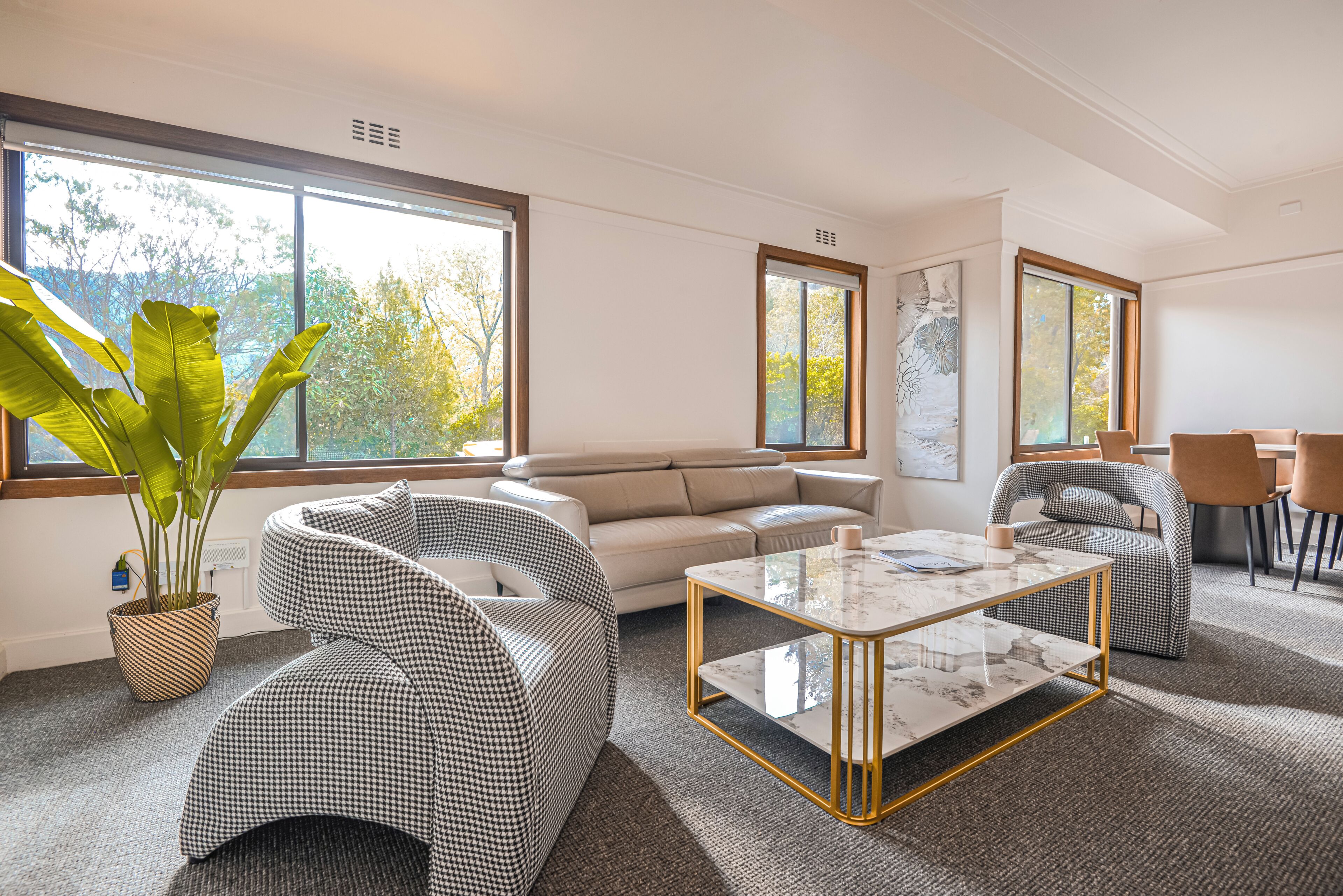 Comfort House, Lake View | Living area